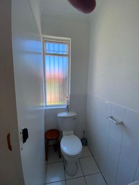 To Let 1 Bedroom Property for Rent in Fish Hoek Western Cape